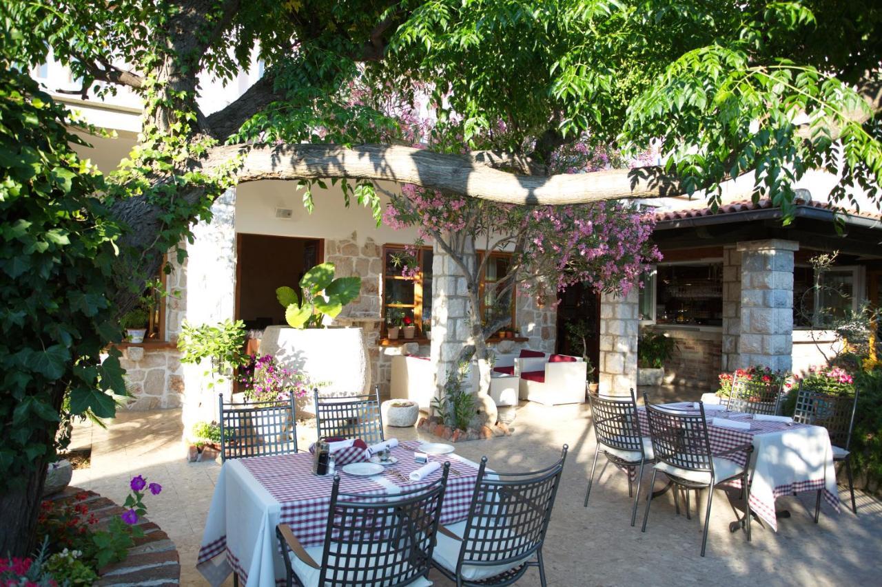 Barbat na Rabu Hotel Villa Barbat מראה חיצוני תמונה
