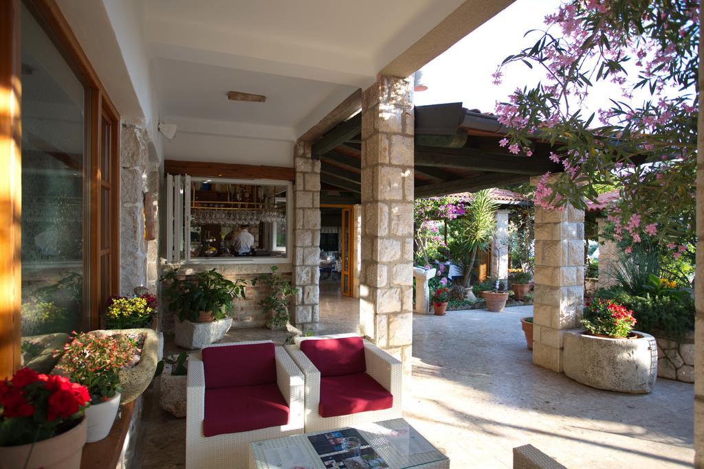 Barbat na Rabu Hotel Villa Barbat מראה חיצוני תמונה
