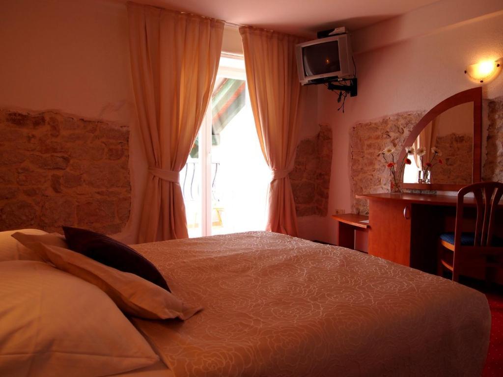 Barbat na Rabu Hotel Villa Barbat חדר תמונה